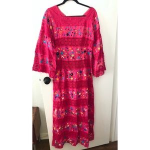 Vintage Embroidered Mexican Dress